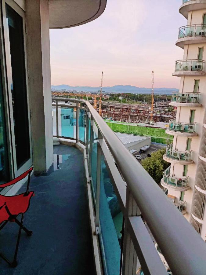 Azure Urban Resort With Wifi And Netflix Pasay Dış mekan fotoğraf
